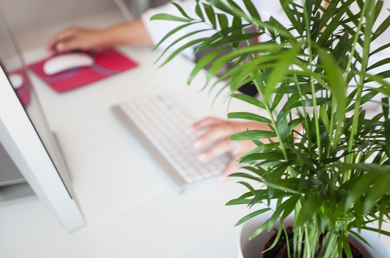 Une assistante peut-elle exercer en télétravail ?